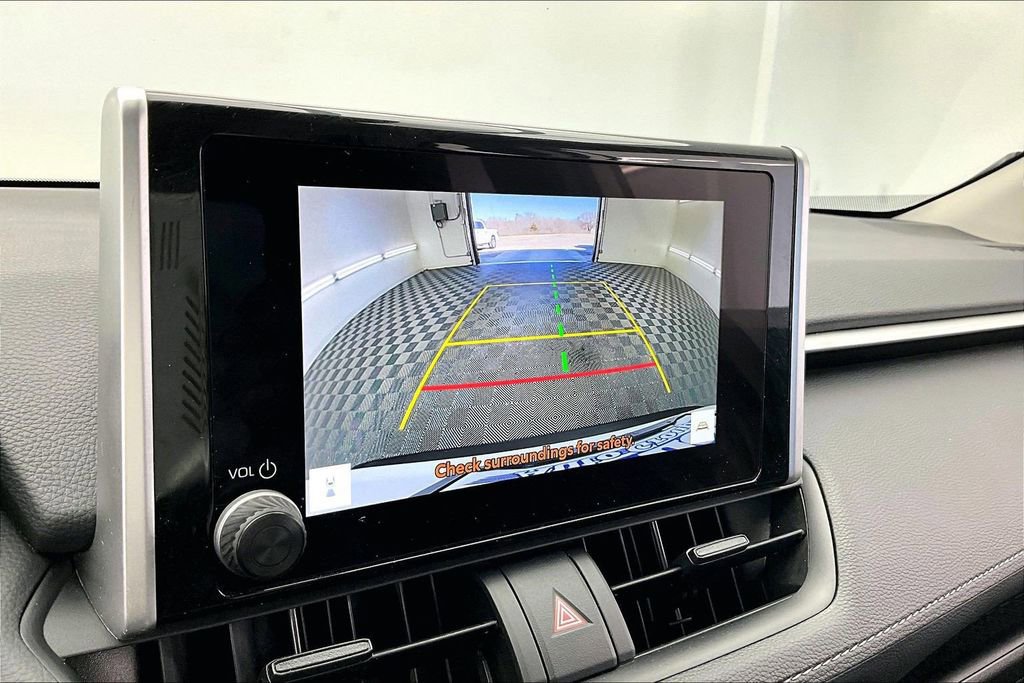 Used 2025 Toyota RAV4 XLE image 21