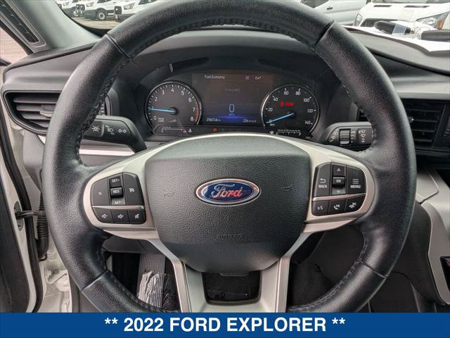 Certified 2022 Ford Explorer XLT RWD image 13