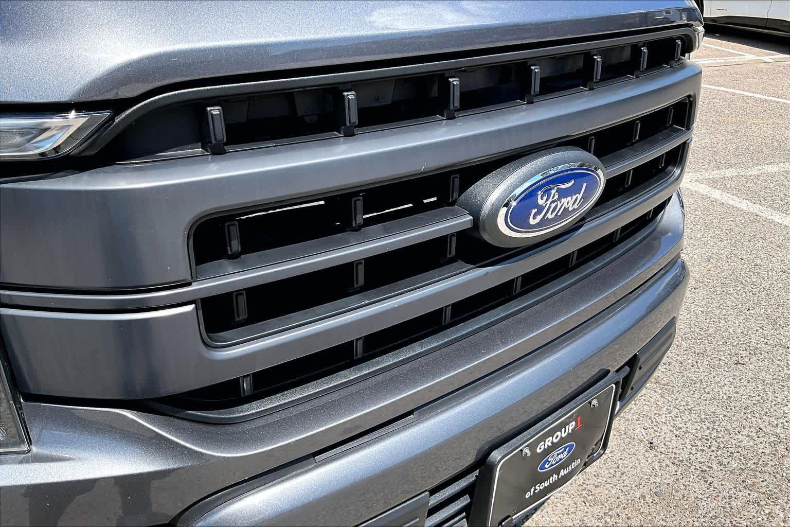 Certified 2021 Ford F150 Lariat w/ Equipment Group 502A High RWD image 30