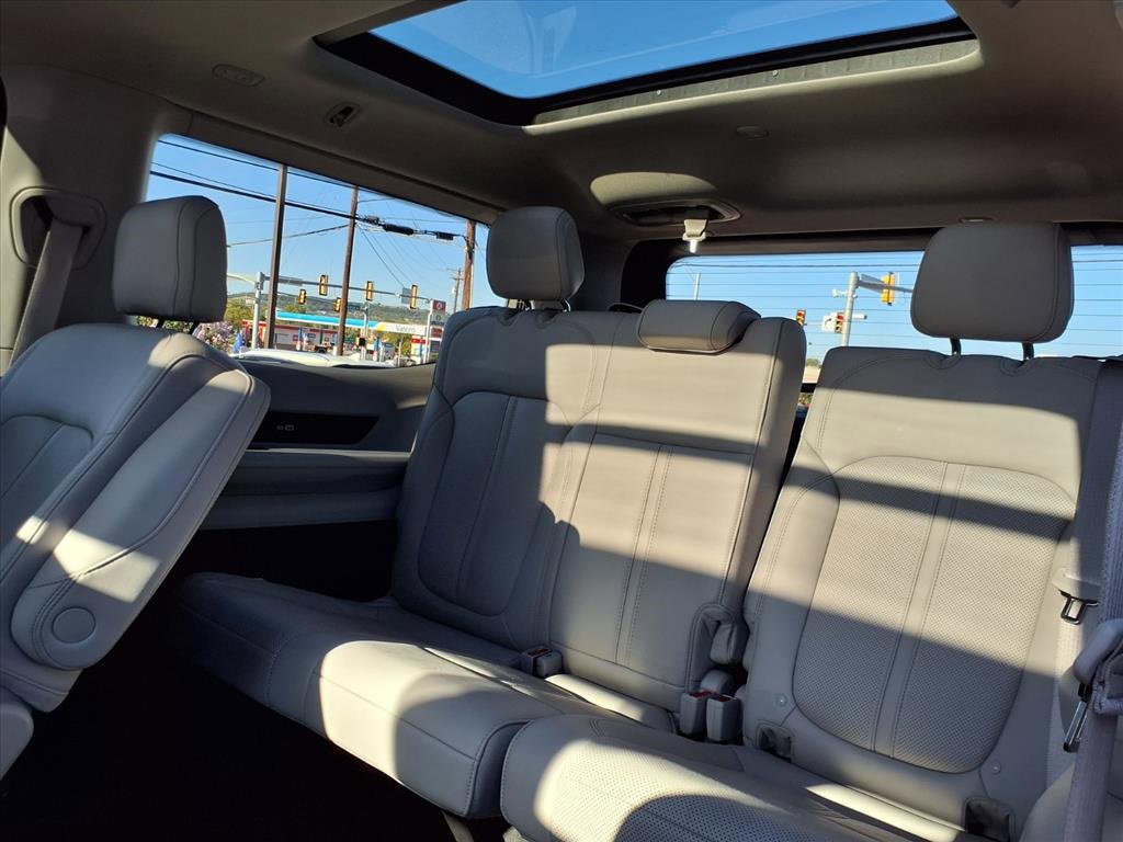 Used 2024 Jeep Wagoneer Series II w/ Premium Group I image 23