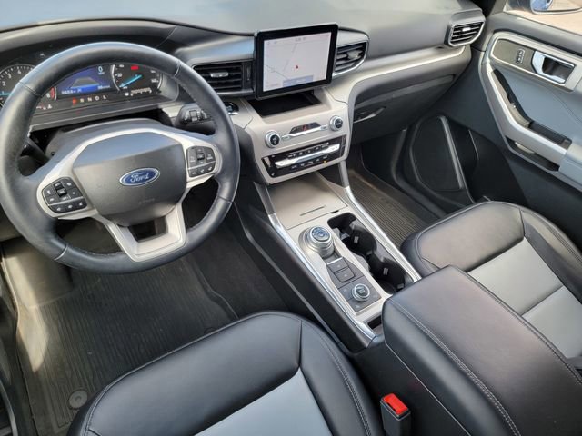 Certified 2023 Ford Explorer XLT w/ Equipment Group 202A image 39