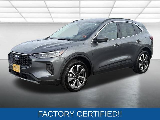 Certified 2025 Ford Escape Platinum AWD/4WD image 4