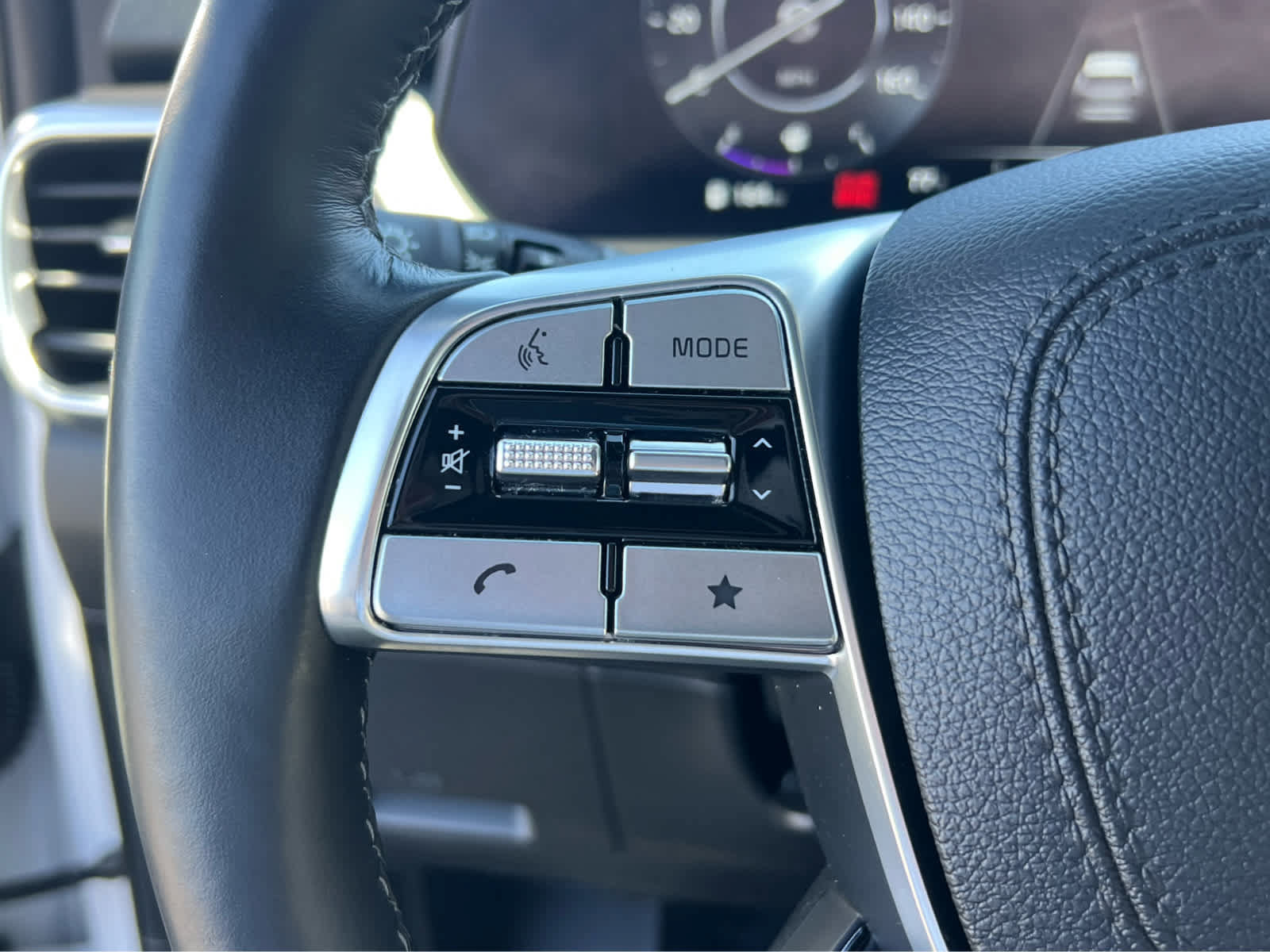 Used 2023 Kia Telluride SX Prestige X-Line AWD/4WD image 33