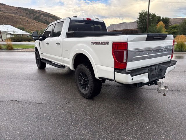 Certified 2022 Ford F350 Platinum w/ Tremor Off-Road Package AWD/4WD image 5