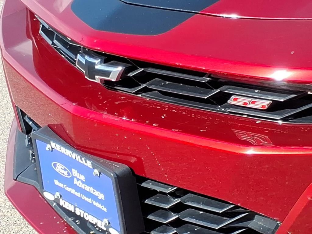 Used 2022 Chevrolet Camaro SS w/ Design Package 2 RWD image 14