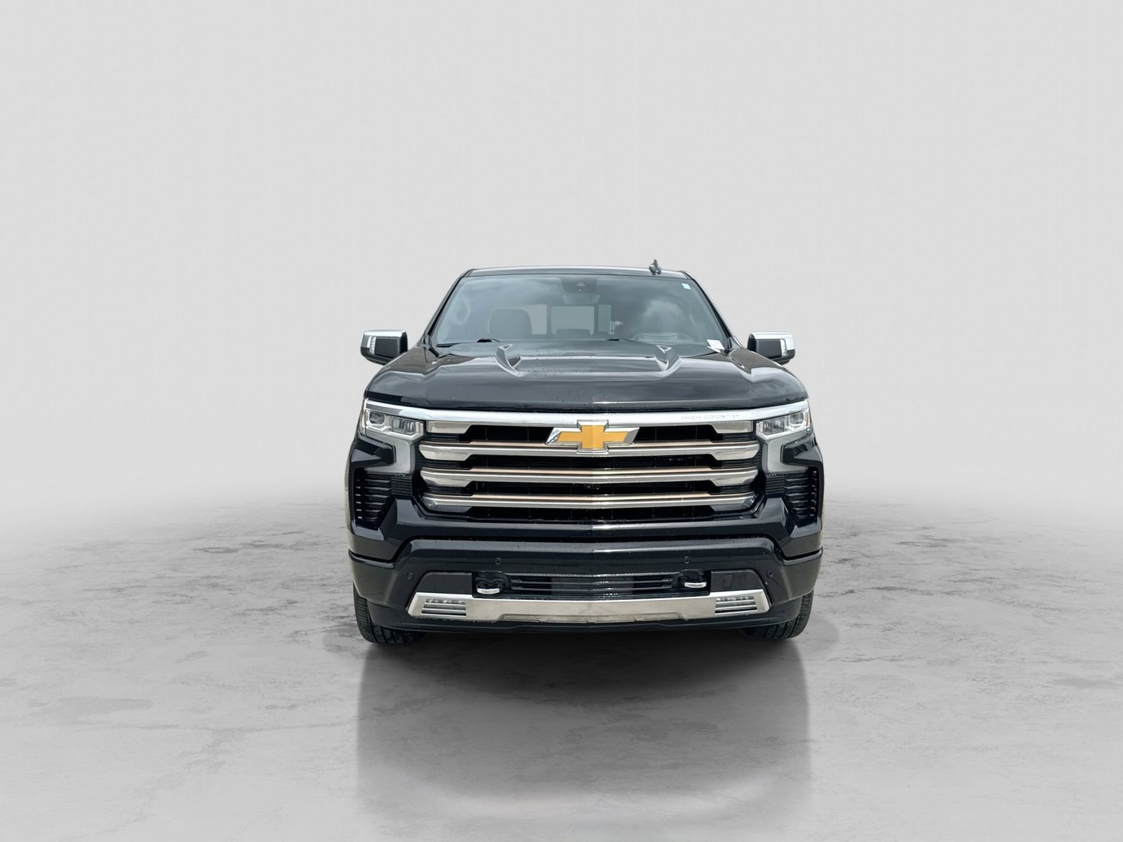 Used 2022 Chevrolet Silverado 1500 High Country w/ Technology Package AWD/4WD image 12