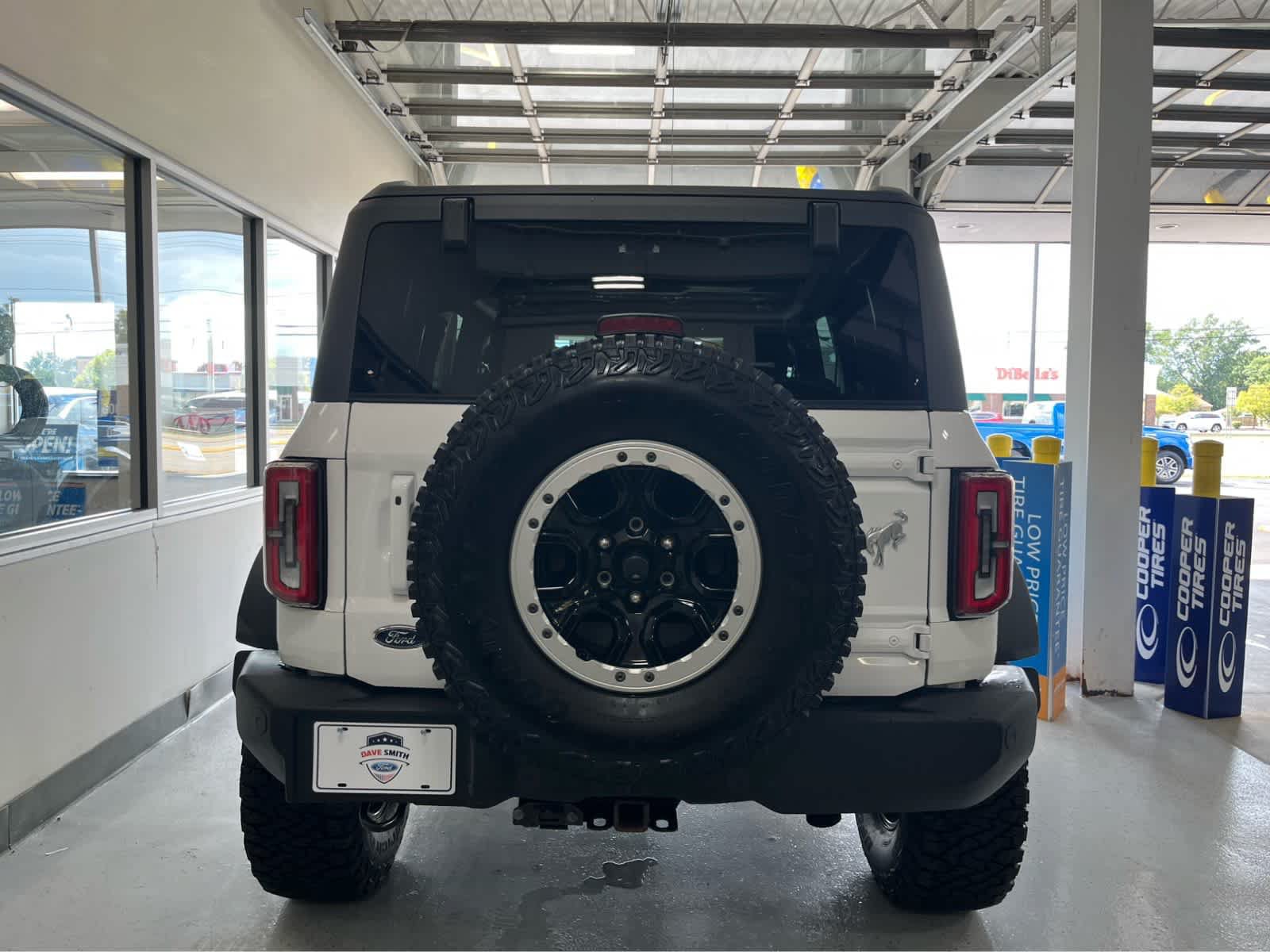 Certified 2023 Ford Bronco Outer Banks w/ Sasquatch Package AWD/4WD image 6