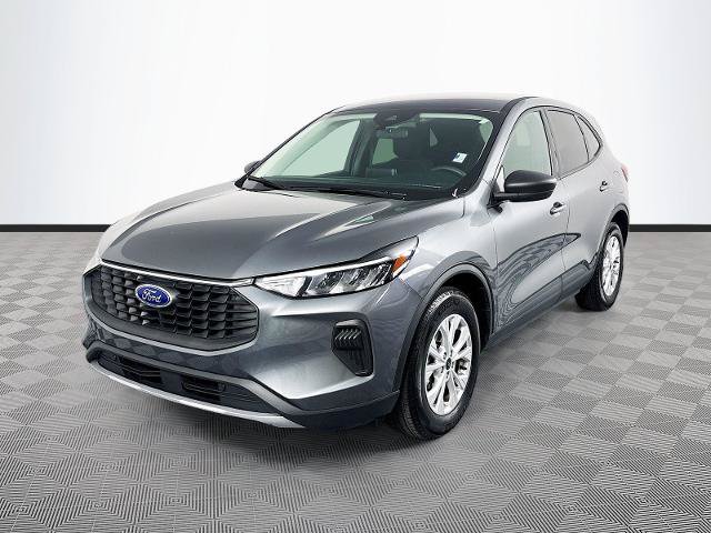 Certified 2025 Ford Escape Active FWD image 3