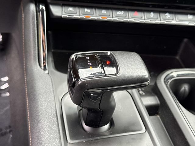 Used 2022 GMC Sierra 1500 AT4 w/ AT4 Premium Package AWD/4WD image 18