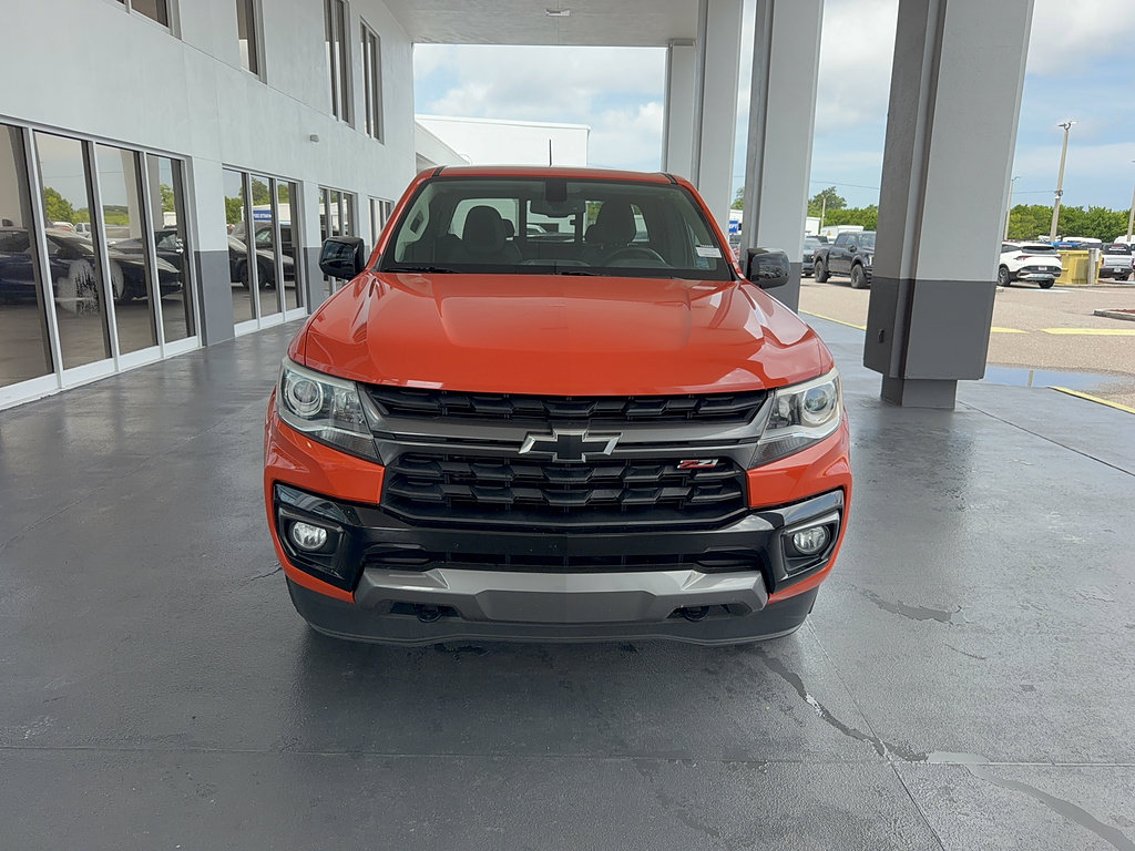 Used 2021 Chevrolet Colorado Z71 AWD/4WD image 3