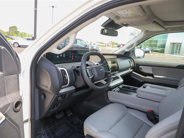 Certified 2025 Ford Expedition Active AWD/4WD image 22