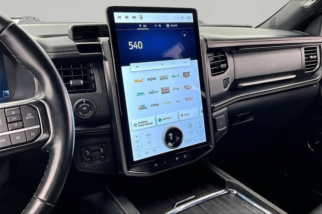 Certified 2023 Ford Expedition Max Platinum AWD/4WD image 6