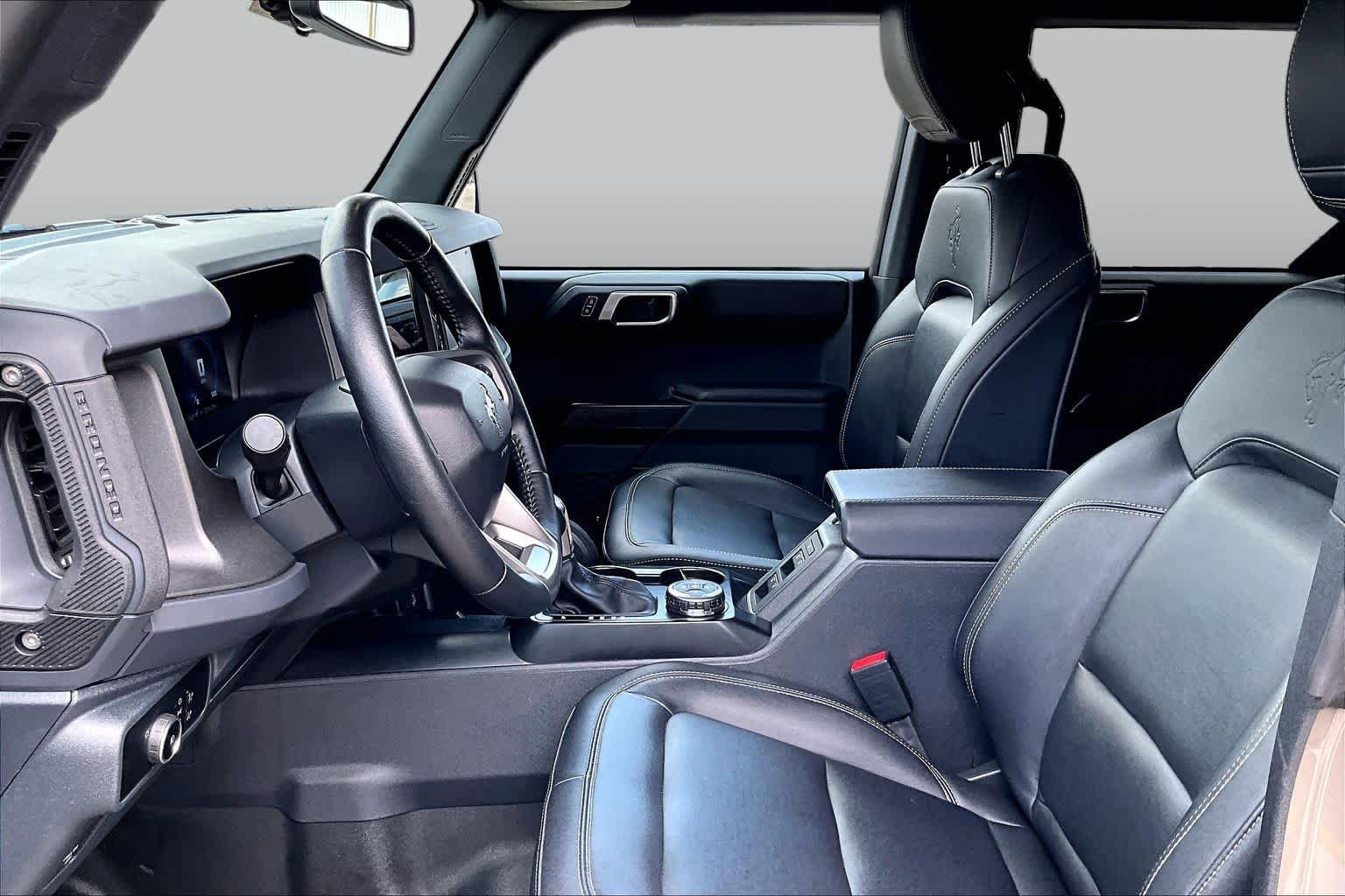 Certified 2025 Ford Bronco Badlands AWD/4WD image 10