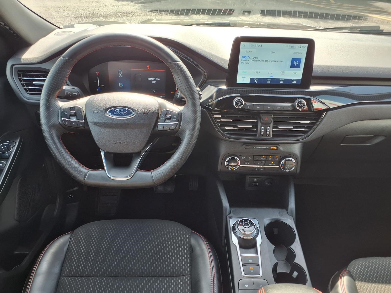 Certified 2025 Ford Escape ST-Line FWD image 14