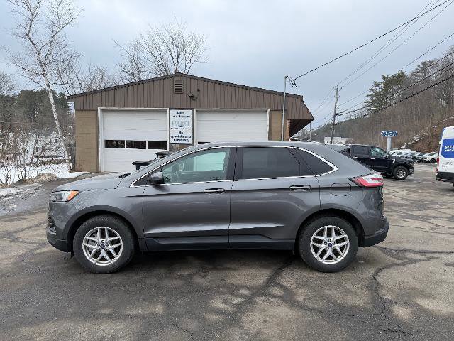 Certified 2022 Ford Edge SEL w/ Convenience Package image 2