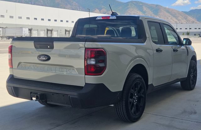 Certified 2025 Ford Maverick XLT w/ XLT Luxury Package AWD/4WD image 5