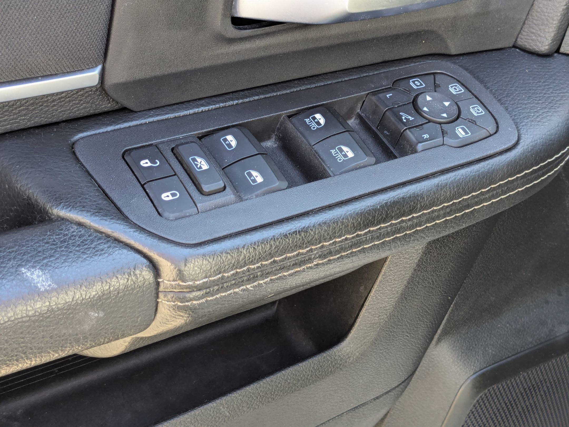 Used 2025 RAM 3500 Big Horn AWD/4WD image 13