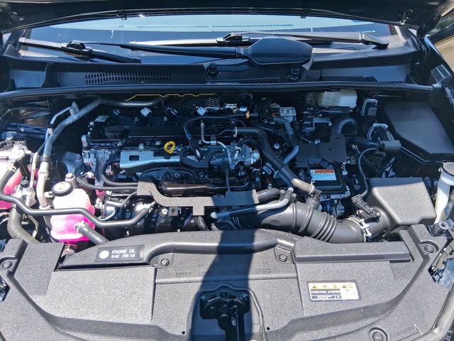 Used 2025 Toyota Prius LE FWD image 20