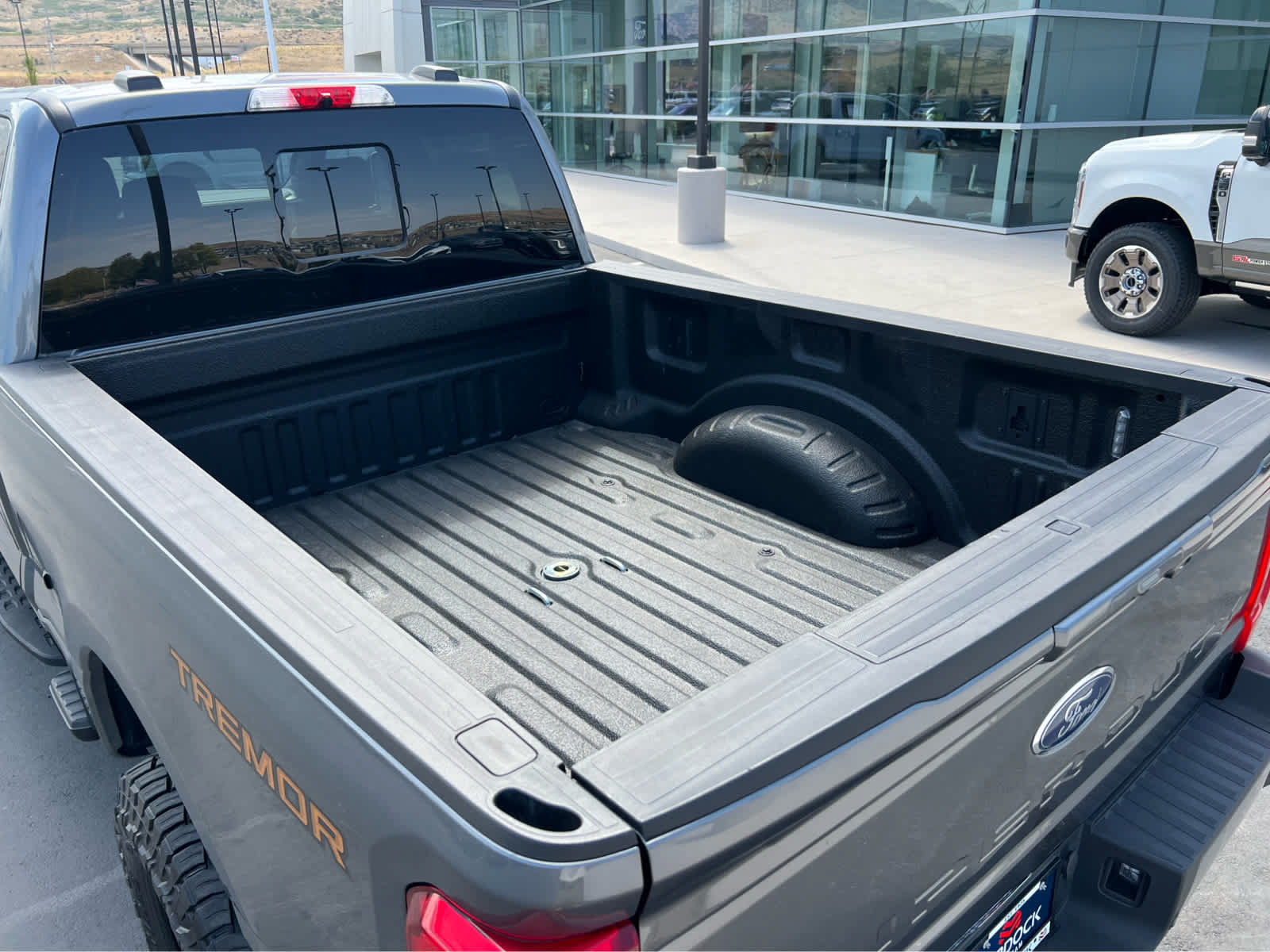 Certified 2023 Ford F350 Lariat w/ Lariat Ultimate Package AWD/4WD image 27