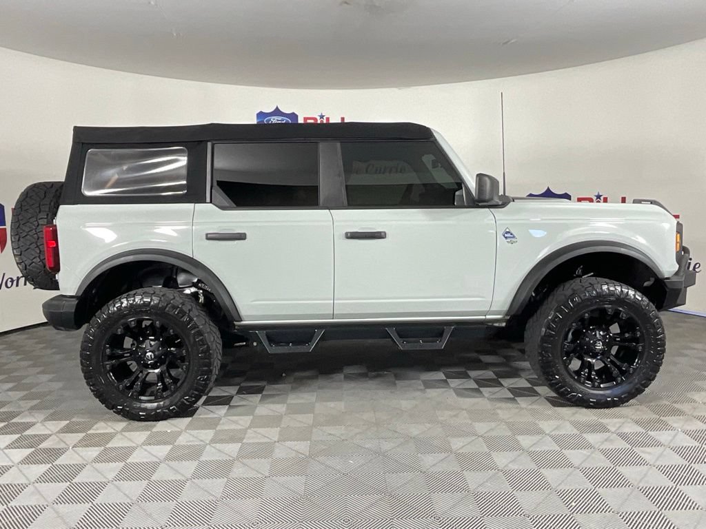 Certified 2022 Ford Bronco Black Diamond AWD/4WD image 2