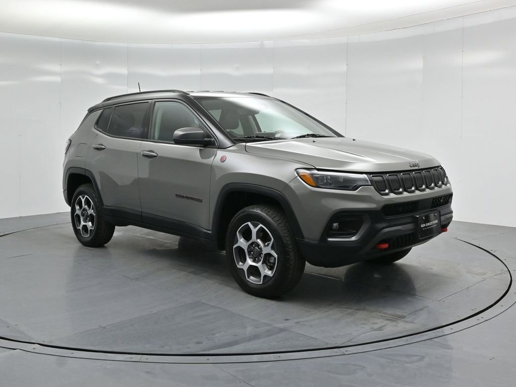 Used 2022 Jeep Compass Trailhawk w/ Trailhawk Elite Group image 56