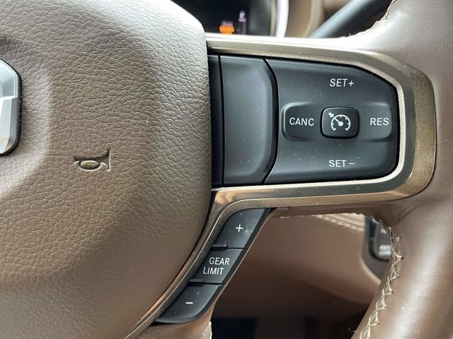 Used 2024 RAM 2500 Limited w/ Towing Technology Group AWD/4WD image 24