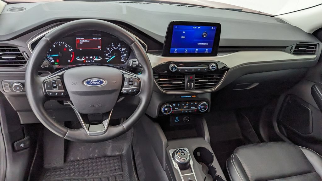 Certified 2021 Ford Escape SEL FWD image 3