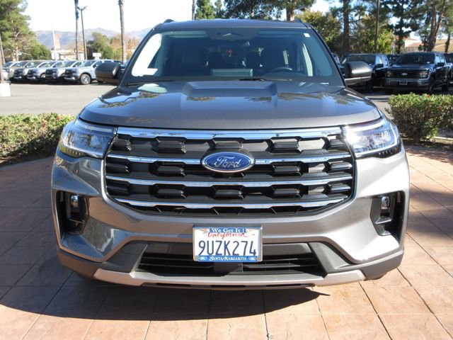 Certified 2025 Ford Explorer Active w/ Active Comfort Package image 7