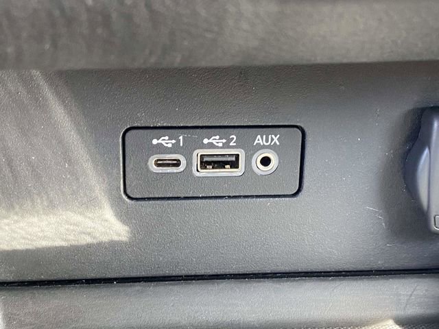 Used 2023 Nissan Altima 2.5 SV FWD image 29
