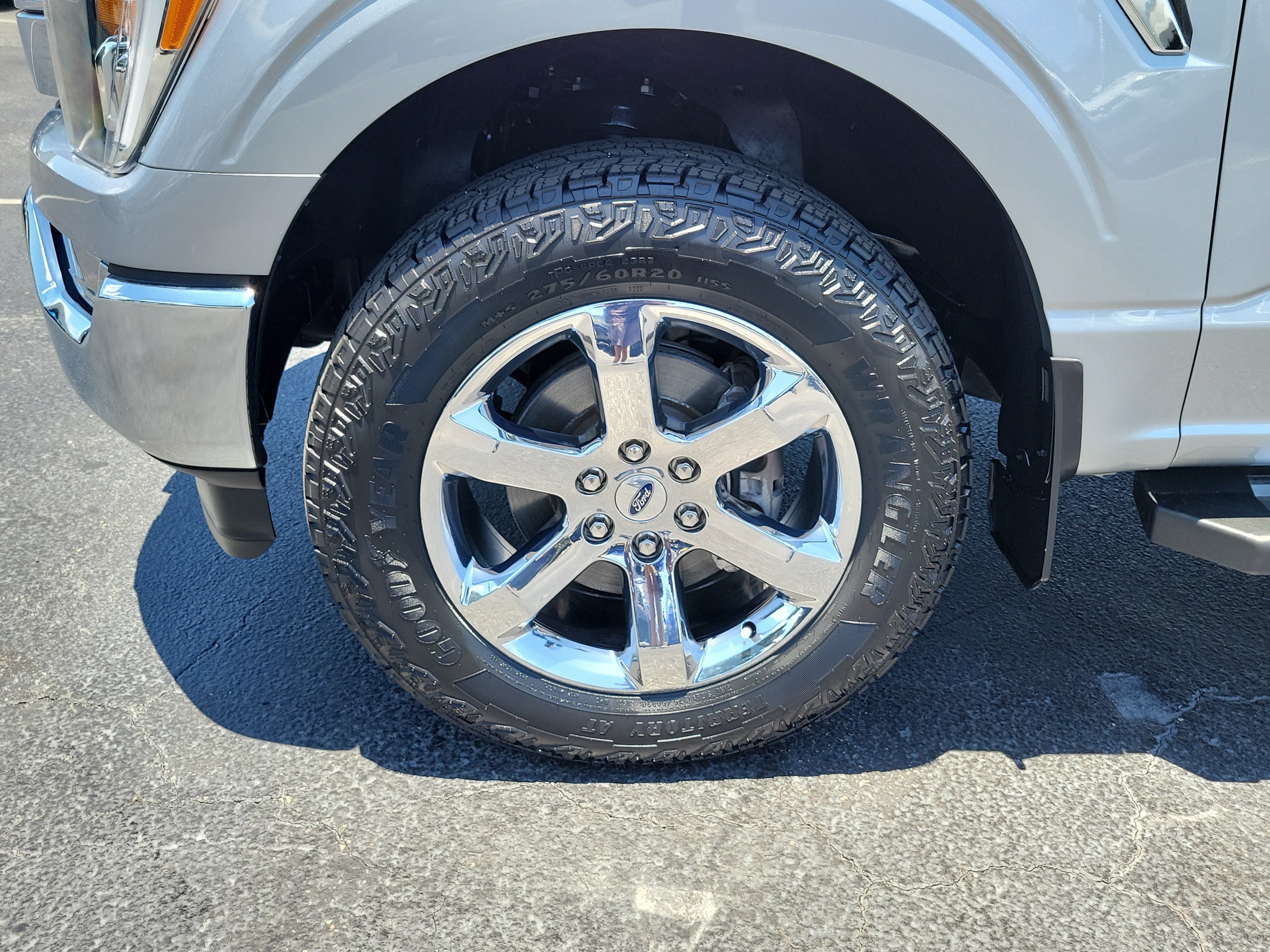 Certified 2023 Ford F150 Lariat w/ Trailer Tow Package AWD/4WD image 5