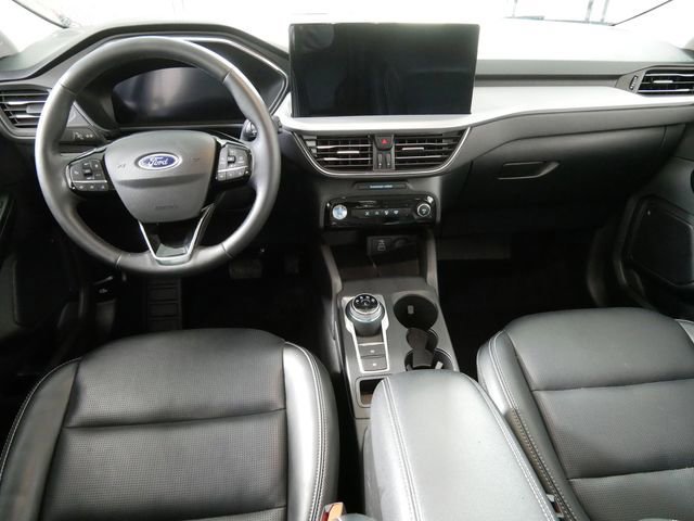 Certified 2025 Ford Escape Platinum image 9