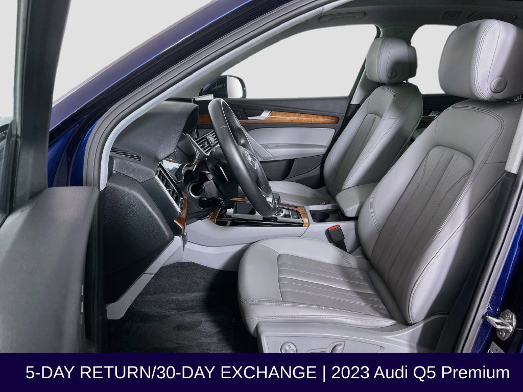 Used 2023 Audi Q5 2.0T Premium w/ Convenience Package AWD/4WD image 13