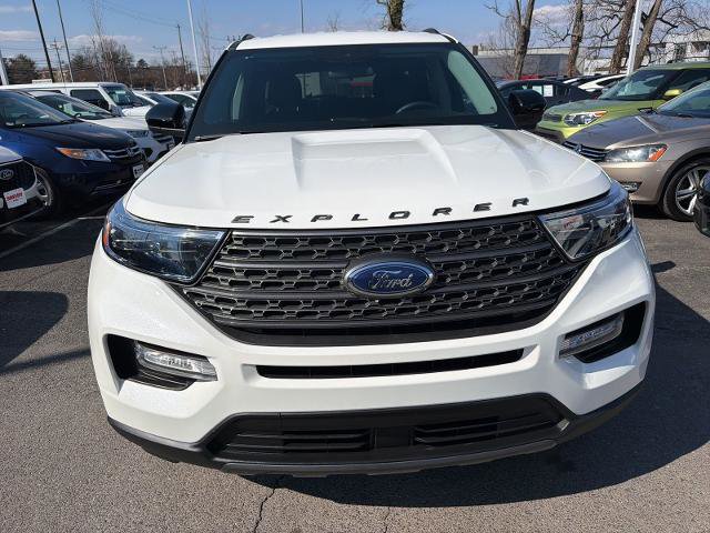 Certified 2023 Ford Explorer XLT w/ Equipment Group 202A image 8