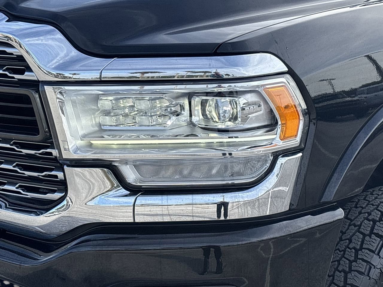 Used 2022 RAM 3500 Limited image 12