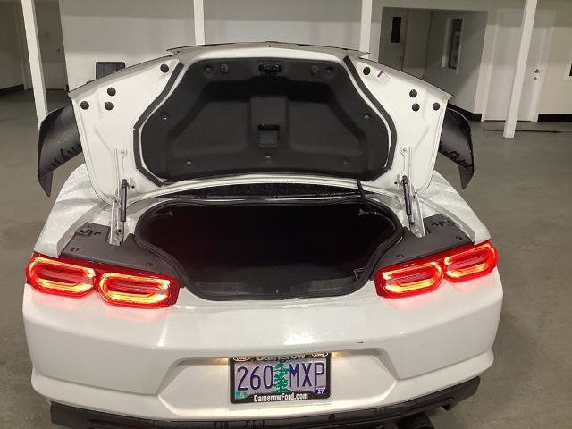 Used 2020 Chevrolet Camaro LT image 9