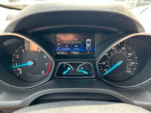 Certified 2018 Ford Escape SE w/ SE Sync 3 Package AWD/4WD image 2
