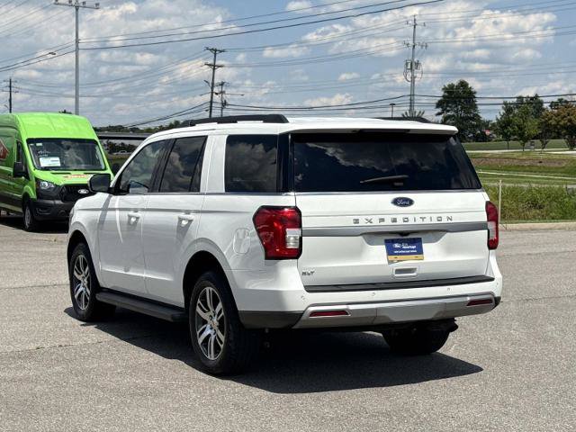 Certified 2024 Ford Expedition XLT RWD image 7