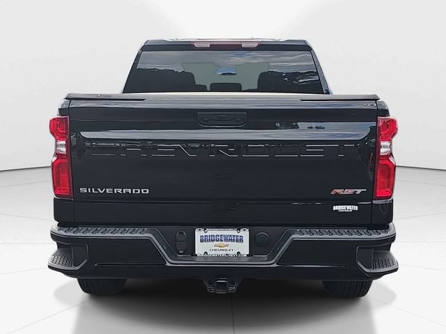 Used 2023 Chevrolet Silverado 1500 RST w/ Protection Package AWD/4WD image 5