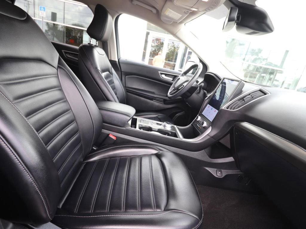 Certified 2022 Ford Edge SEL image 15