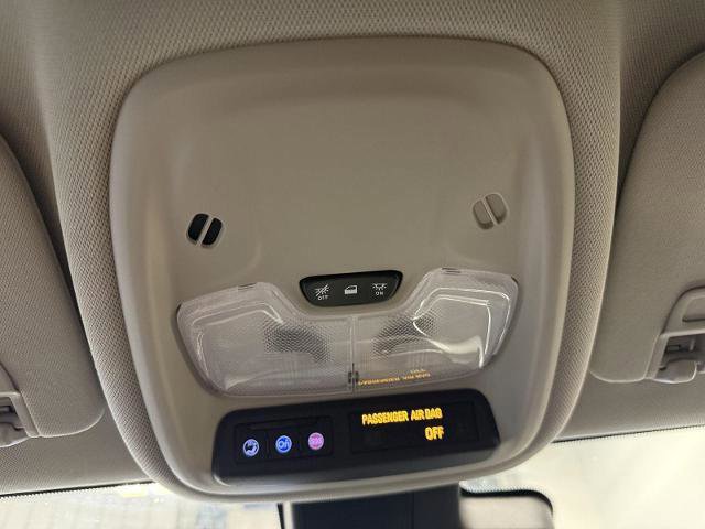 Used 2021 Buick Encore GX Select w/ Sport Touring Package image 24