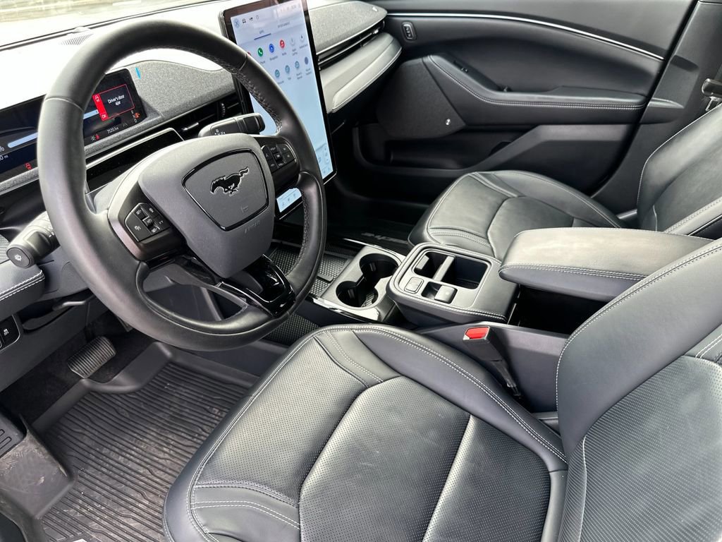 Certified 2025 Ford Mustang Mach-E Premium image 10