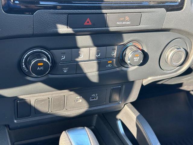 Used 2022 Nissan Frontier SV AWD/4WD image 18