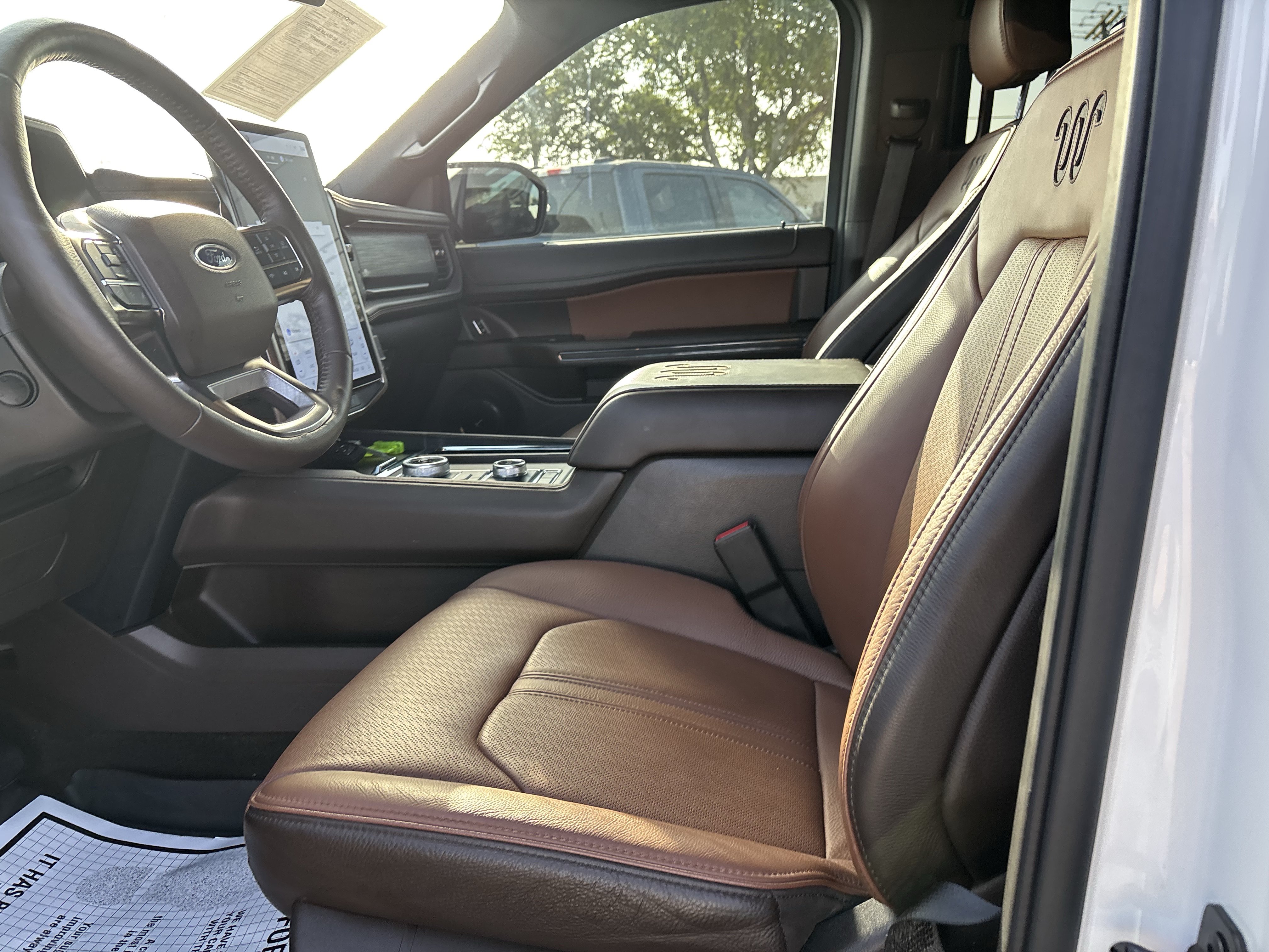 Certified 2024 Ford Expedition Max King Ranch AWD/4WD image 11