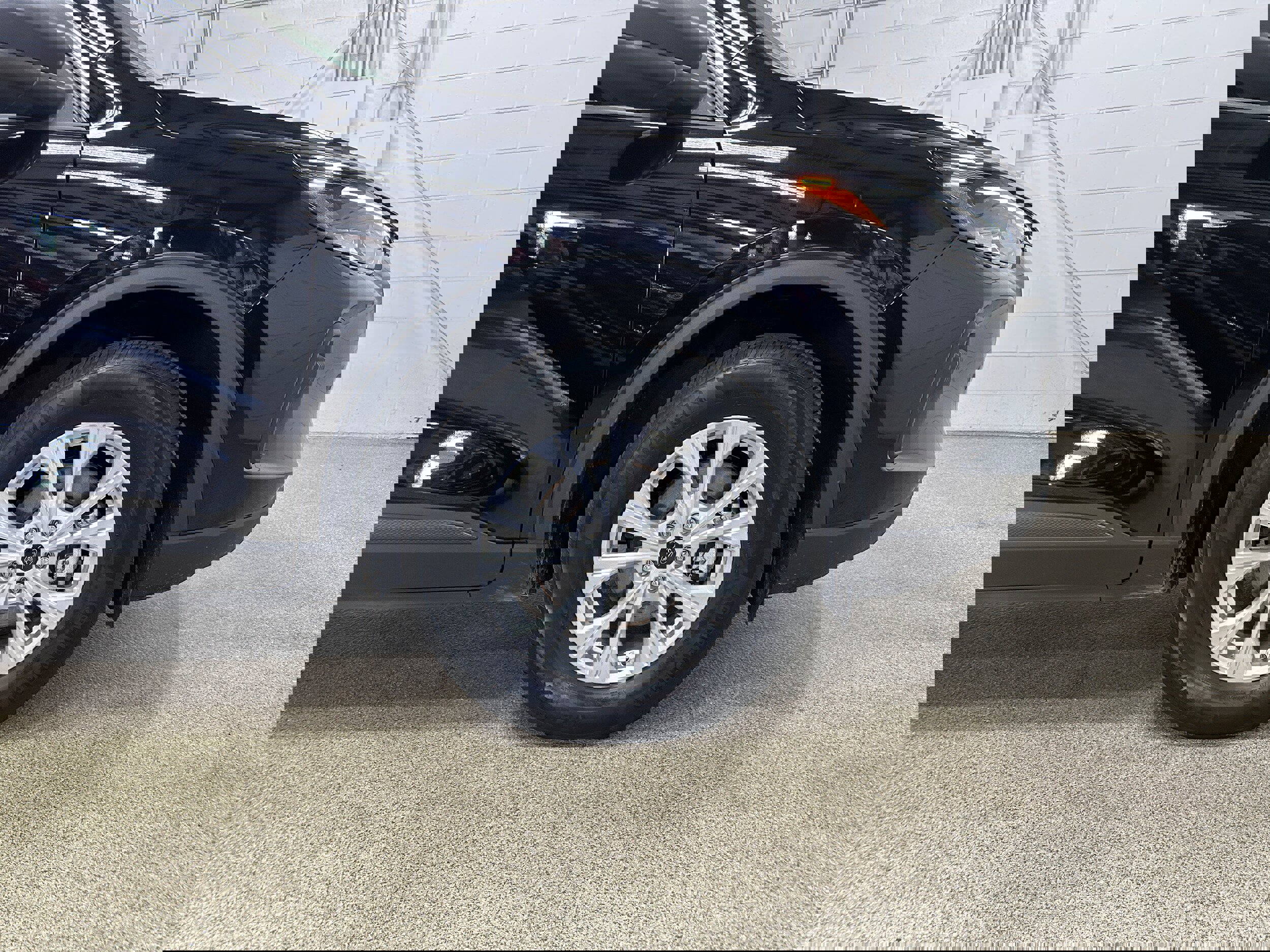 Certified 2024 Ford Escape Active image 29