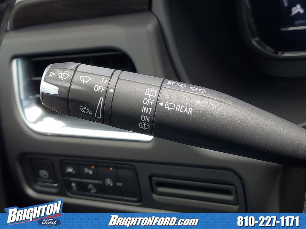 Used 2023 Chevrolet Suburban Z71 AWD/4WD image 20