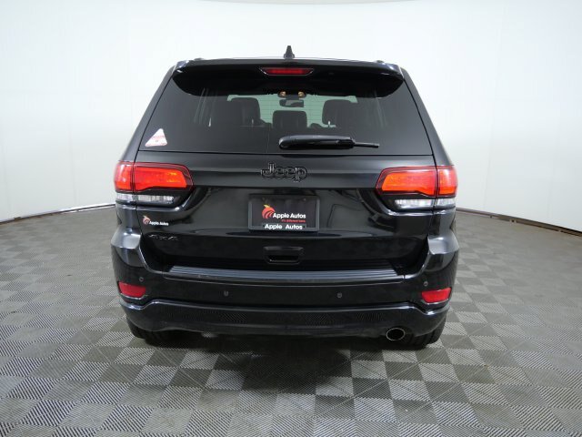 Used 2018 Jeep Grand Cherokee Altitude AWD/4WD image 5