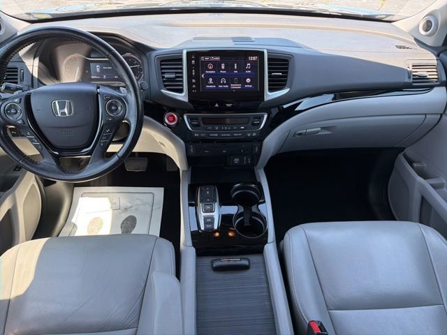 Used 2018 Honda Pilot Touring image 13