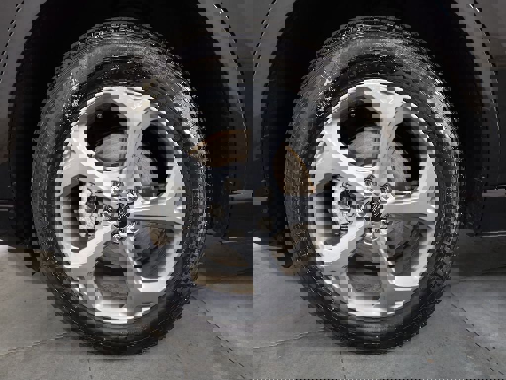 Certified 2024 Ford Escape ST-Line Select w/ Tech Pack #1 AWD/4WD image 36