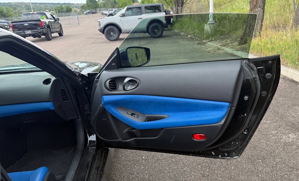 Used 2024 Nissan Z Performance w/ Floor Mat Package RWD image 20