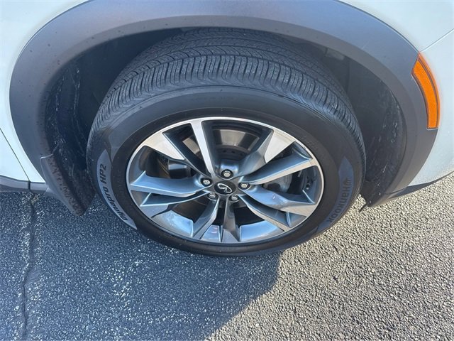 Used 2023 INFINITI QX60 Luxe image 12